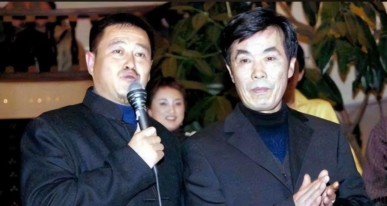 罗马诺:纽卡接近签下阿贾克斯18岁中场斯图尔,总价超2500万欧